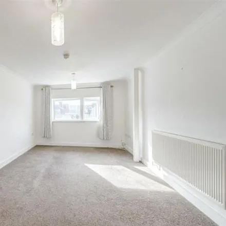 Image 9 - Nooris, 25 Broadwater Street West, Worthing, BN14 9BT, United Kingdom - Apartment for sale