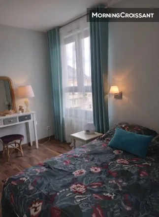 Image 2 - Grenoble, ARA, FR - Apartment for rent