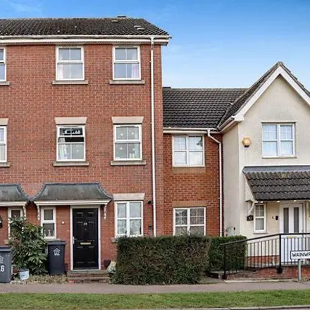 Buy this 4 bed townhouse on Wainwright Avenue in Leicester, LE5 1QW