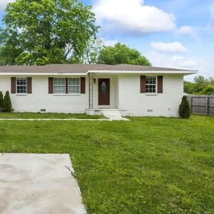 Buy this 3 bed house on 518 East Ash Street in Fayetteville, AR 72703