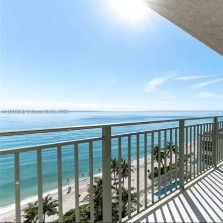 Image 2 - 2080 South Ocean Drive, Hallandale Beach, FL 33009, USA - Condo for rent