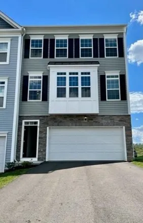 Rent this 3 bed townhouse on 2545 North Main Street in Chartiers Township, PA 15301