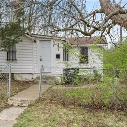 Buy this 1 bed house on 3326 McCabe Avenue in Dayton, OH 45417