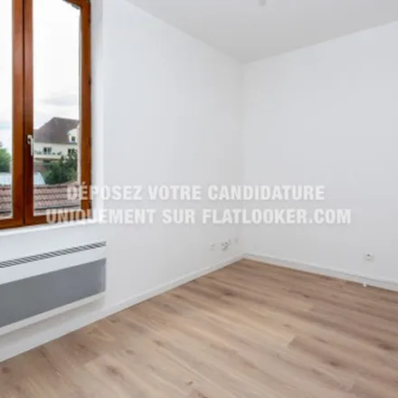 Image 5 - 7 Rue Léon Blum, 80000 Amiens, France - Apartment for rent