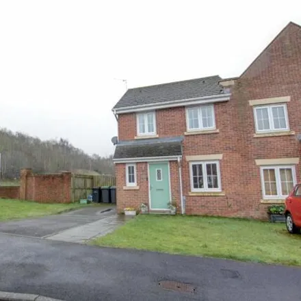 Buy this 3 bed duplex on Arkless Grove in Templetown, DH8 8AF