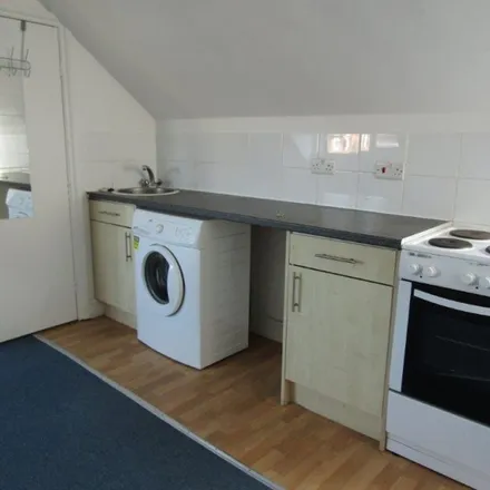 Rent this 1 bed apartment on 7 Donnington Grove in Hampton Park, Southampton