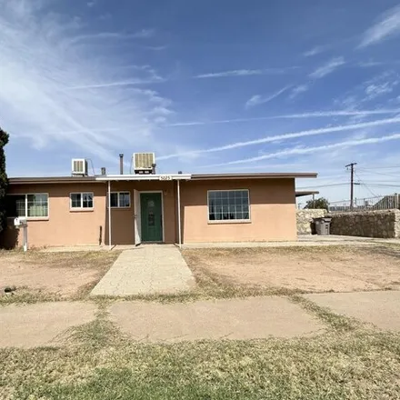 Image 2 - 8799 Mount Whitney Drive, Britton Davis, El Paso, TX 79904, USA - House for sale
