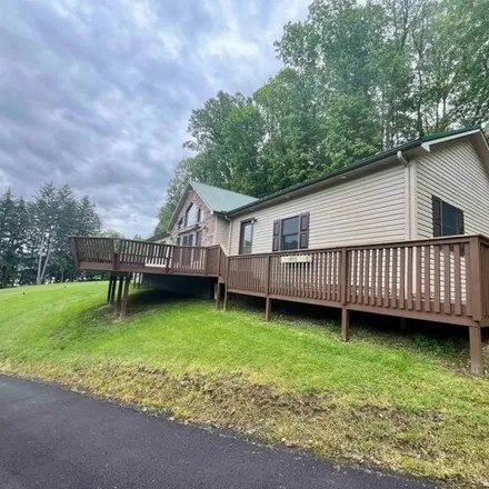 Buy this 4 bed house on 1028 Canyon Road in Jaco, Monongalia County