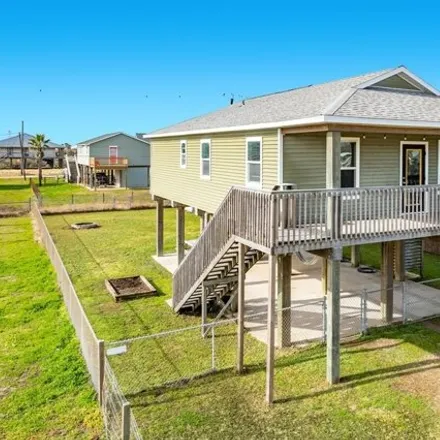 Image 2 - 443 Seabean Street, Surfside Beach, Brazoria County, TX 77541, USA - House for sale