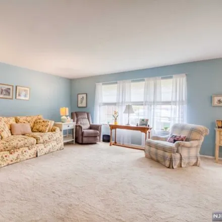 Image 3 - Tamaron Drive, Waldwick, NJ 07463, USA - Condo for sale