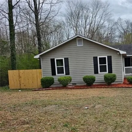 Buy this 3 bed house on 3870 Lucerne Drive in Macon, GA 31204
