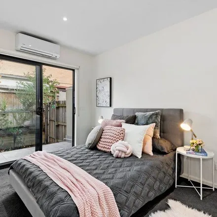Image 9 - Atherton Road, Oakleigh VIC 3166, Australia - Apartment for rent