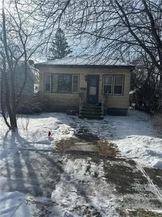 Buy this 2 bed house on 935 9th Street in International Falls, MN 56649