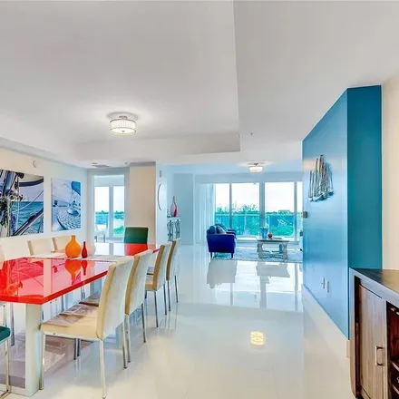 Rent this 3 bed apartment on River Inn on the Water Fort Lauderdale in North Federal Highway, Fort Lauderdale