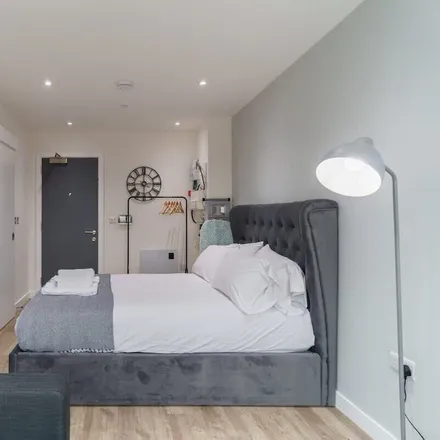 Rent this studio apartment on Trafford in M16 0LN, United Kingdom