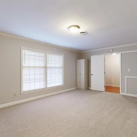 Image 2 - 4801 Easthaven Drive, Charlotte, NC 28212, USA - Room for rent