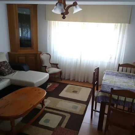 Rent this 3 bed house on 36350 Nigrán