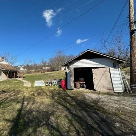 Image 4 - 89 Hill Alley, Joffre, Smith Township, PA 15053, USA - House for sale