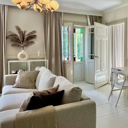 Rent this 2 bed apartment on Garmin Nordic Sweden AB in Hamntorget, 171 73 Solna kommun