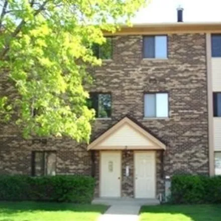 Rent this 2 bed condo on 25 Echo Court in Vernon Hills, IL 60061