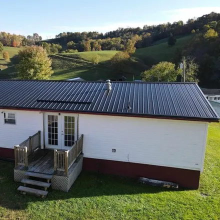 Image 4 - 932 Simpson Run Road, Butchersville, Lewis County, WV 26452, USA - House for sale