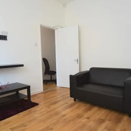 Rent this 1 bed apartment on Gresham Road in Middlesbrough, TS1 4LT