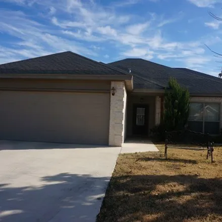 Rent this 3 bed house on 4336 Chishonlm Trail in San Angelo, TX 76903