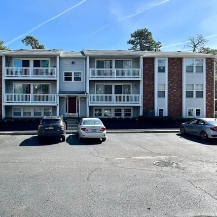Rent this 2 bed apartment on 81 Sweetfern Court in Evesham Township, NJ 08053
