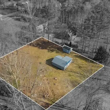 Buy this 2 bed house on 6 Old Sawmill Road in Lake Bungee, Northeastern Connecticut Planning Region