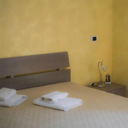 Image 2 - Via dell'Alloro, 00172 Rome RM, Italy - Room for rent