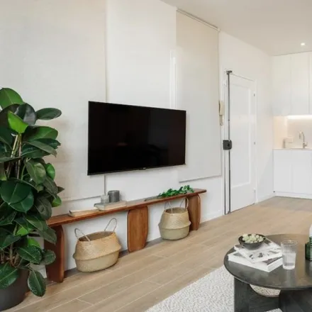 Rent this 1 bed apartment on Carrer del Bruc in 42I, 08010 Barcelona