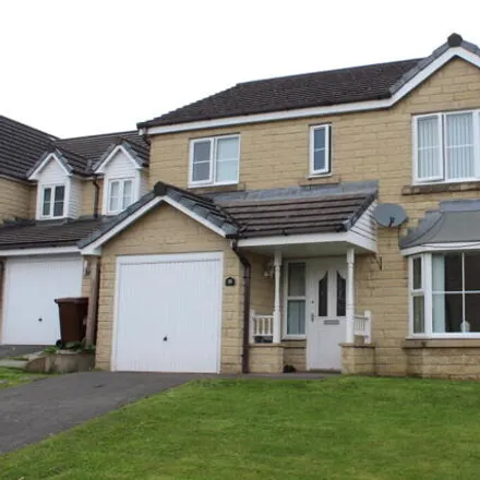 Buy this 4 bed house on Pine Wood Drive in Brierfield, BB9 0WB
