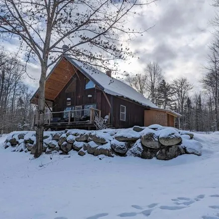 Image 2 - Johnson Road, Concord, Essex County, VT 05824, USA - House for sale