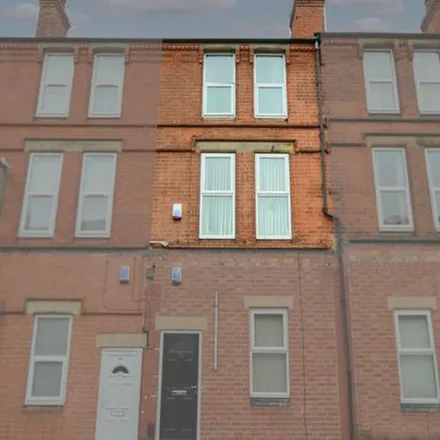 Rent this 3 bed apartment on 44 Peveril Street in Nottingham, NG7 4AL