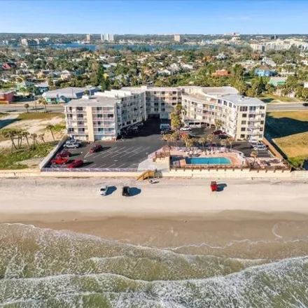 Buy this 1 bed condo on Sea Dip Beach Resort and Condominiums in South Atlantic Avenue, Daytona Beach