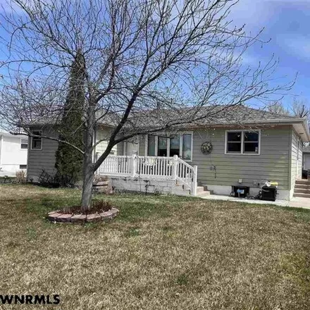 Buy this 4 bed house on 1721 Avenue J in Scottsbluff, NE 69361