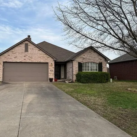 Buy this 3 bed house on 4331 South 198th East Avenue in Broken Arrow, OK 74014