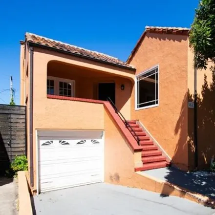 Image 1 - 50 Escondido Avenue, San Francisco, CA 94166, USA - House for rent