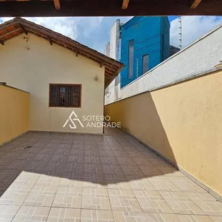 Rent this 2 bed house on Rua Um in Massaguaçú, Caraguatatuba - SP