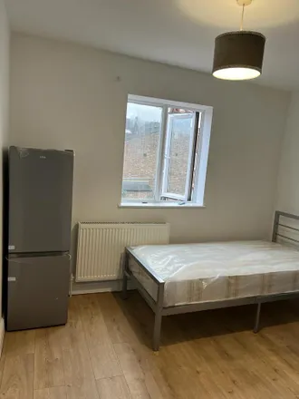 Image 2 - Chapter Road, Dudden Hill, London, NW2 5ND, United Kingdom - Room for rent