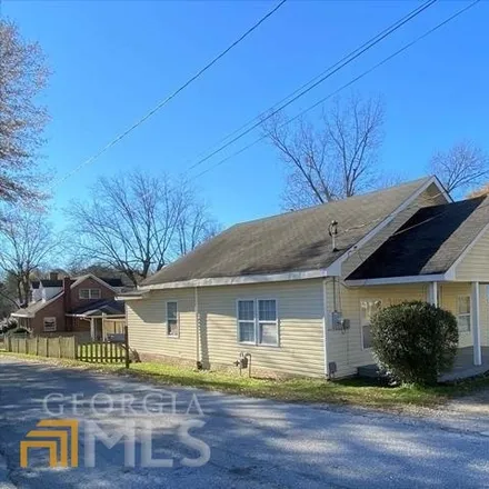 Buy this 2 bed house on 24 Alley Street in Toccoa, GA 30577