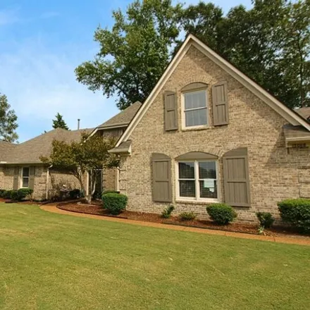 Buy this 5 bed house on 12099 Woodcastle Cove in Arlington, Shelby County