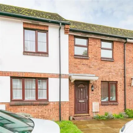 Buy this 2 bed townhouse on Shalford & District Social Club in 10 Station Road, Shalford