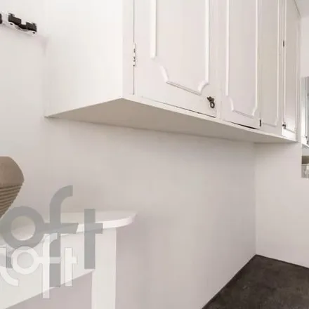 Buy this 2 bed apartment on Rua Doutor Penaforte Mendes 93 in Bela Vista, São Paulo - SP