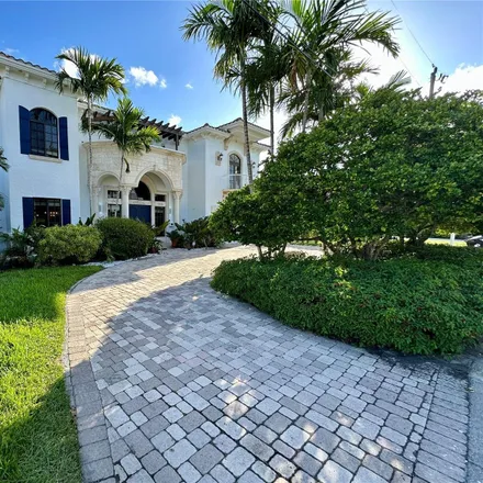 Image 2 - 2730 Northeast 58th Street, Fort Lauderdale, FL 33308, USA - House for sale