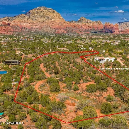 Buy this studio house on 163 Golden Eagle Drive in Sedona, AZ 86336