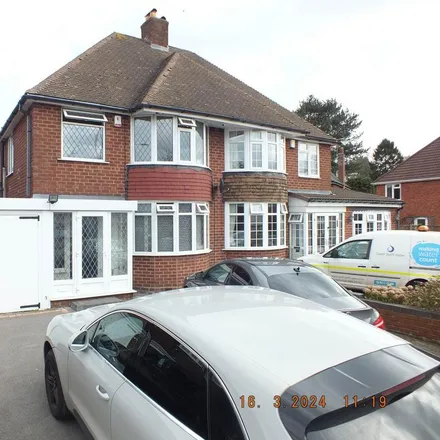 Rent this 3 bed duplex on 931 Chester Road in Tyburn, B24 0HJ