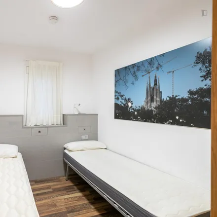 Rent this 3 bed apartment on Cat Bag in Avinguda de Gaudí, 31