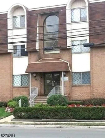 Rent this 2 bed condo on 1048 Stuart Place in Linden, NJ 07036