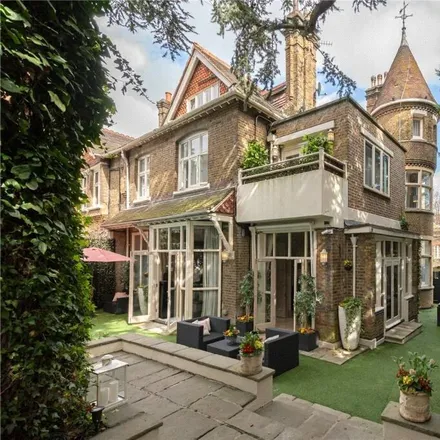 Image 1 - 71 Frognal, London, NW3 6XD, United Kingdom - House for rent